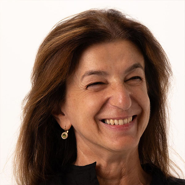 Donna sorridente